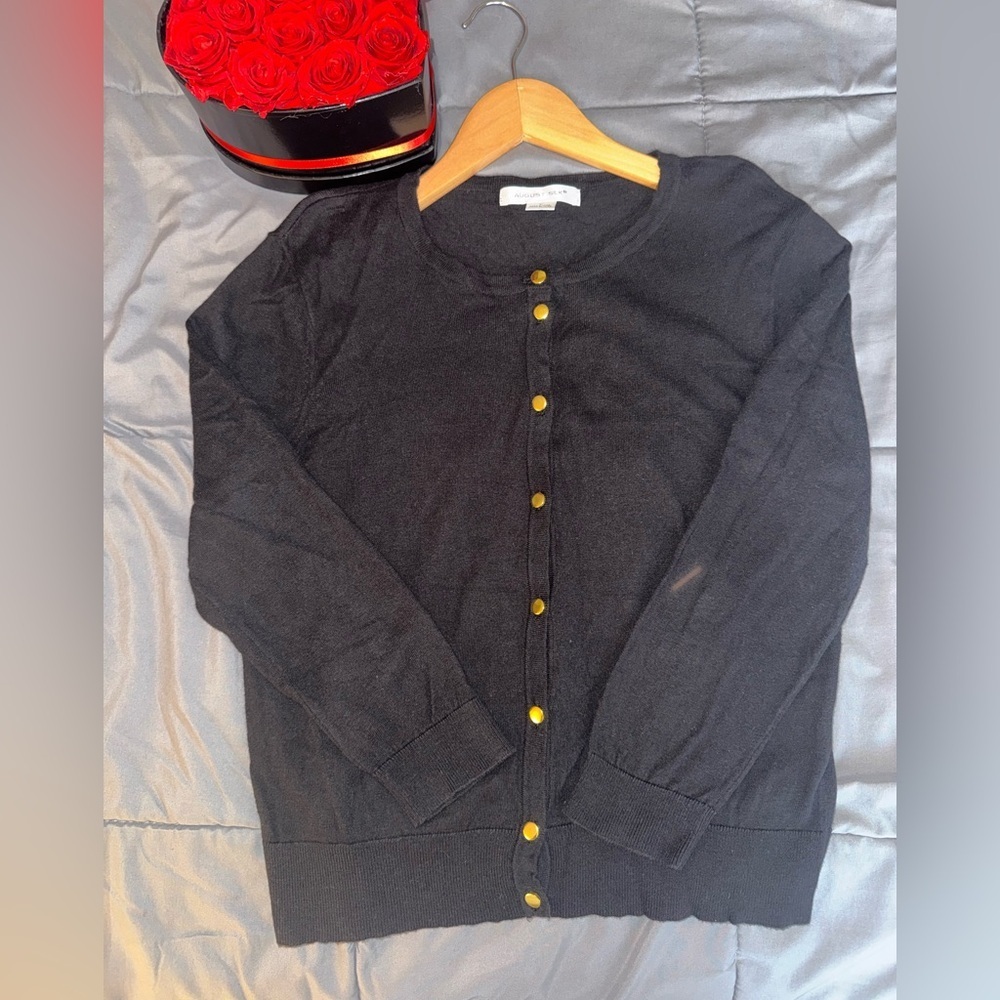 August Silk Button-Front Cardigan Sweater | Black | Size L